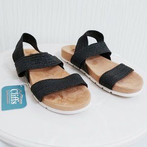 NWT Cliffs White Mountain Tania Black Flat Sandals